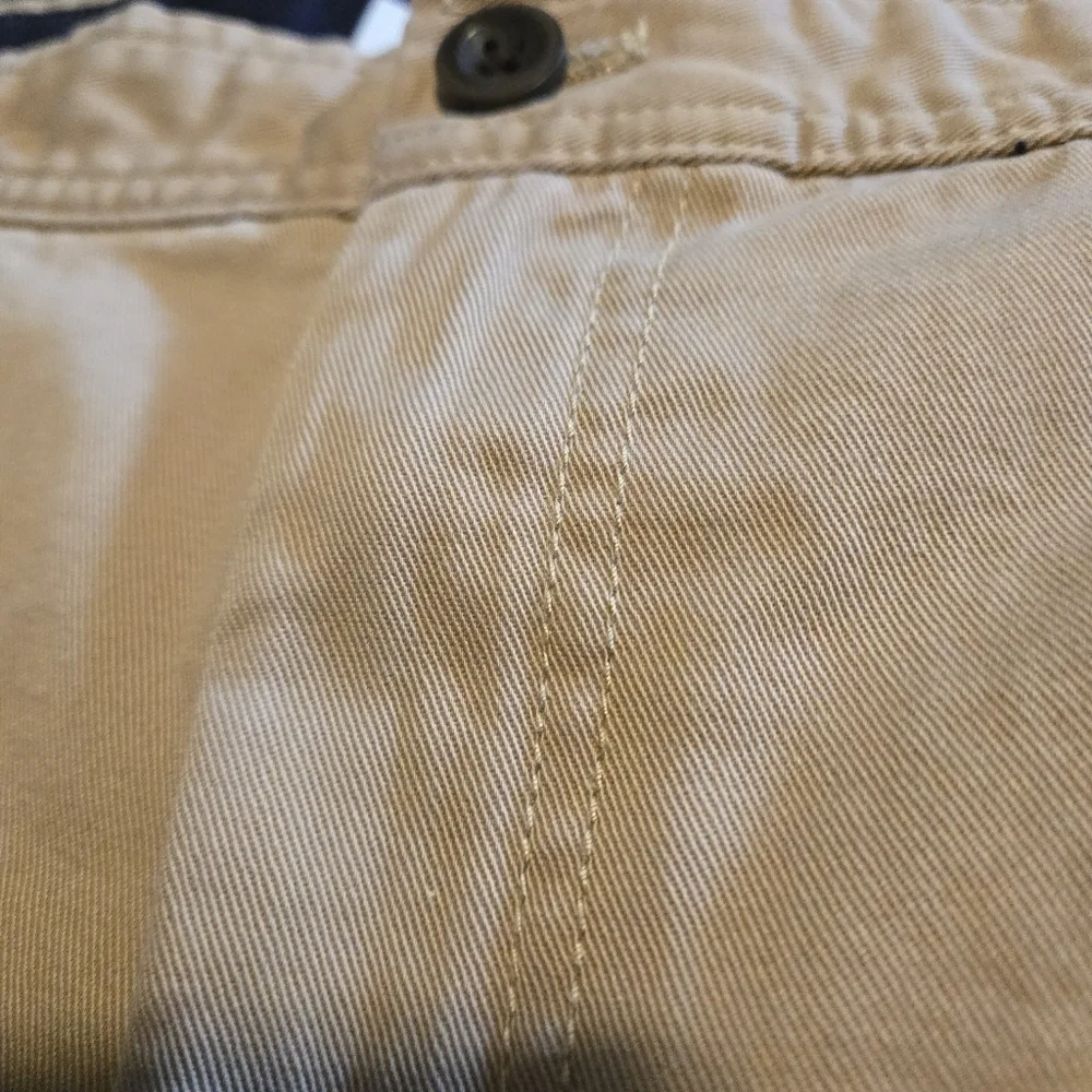 IZOD Saltwater Chino Shorts Men’s 42 Tan Classic Cotton Flat Front 4 Pocket 2016